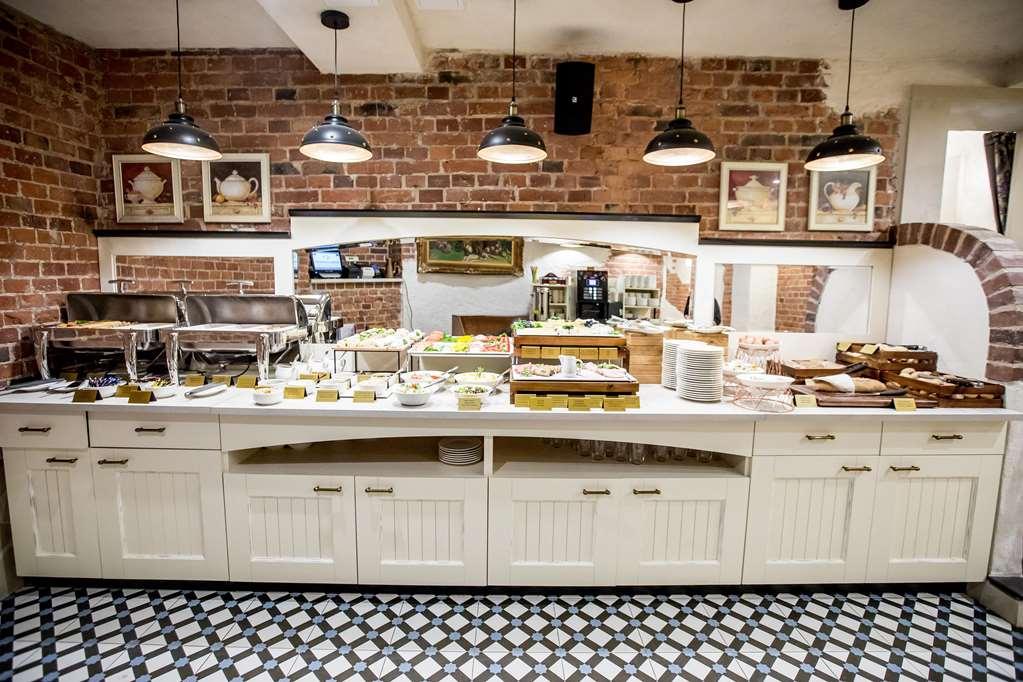 Hotel Diament Economy Gliwice Restaurante foto